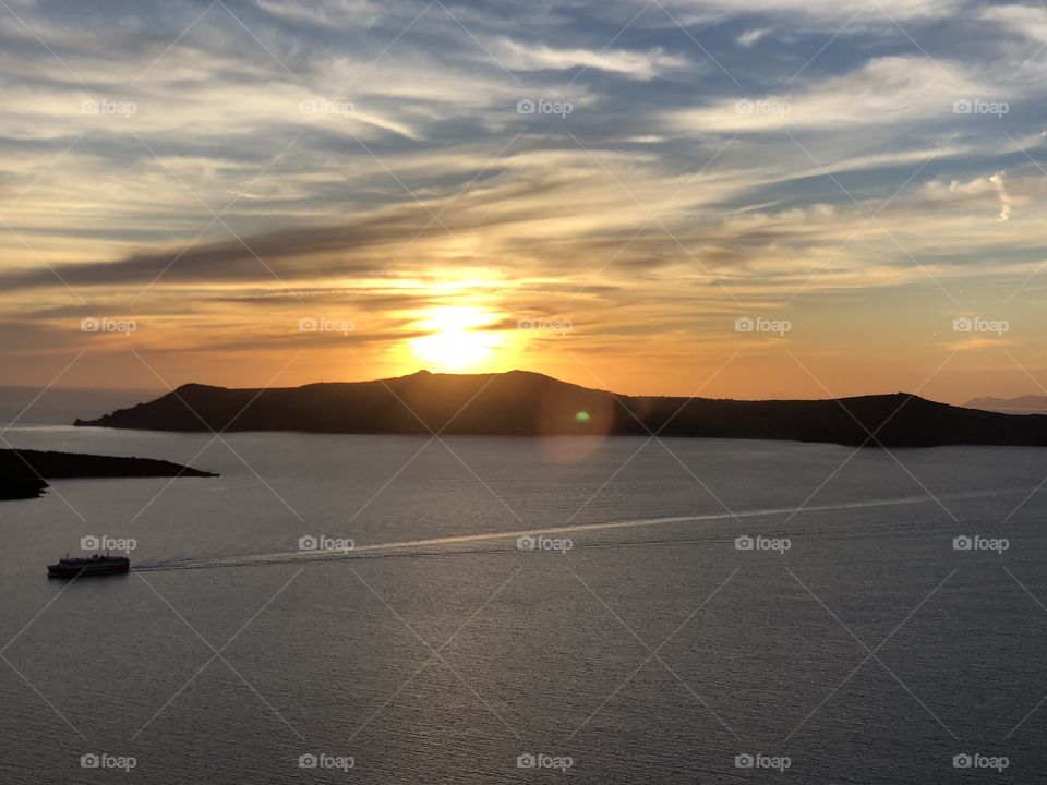 Sunset in Santorini! 😍
