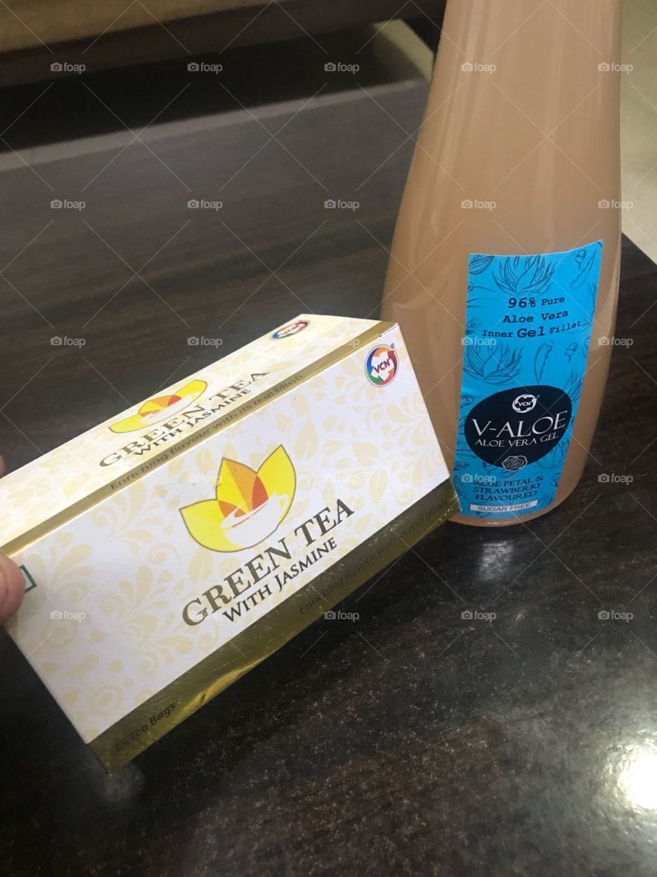 Tea and alovira