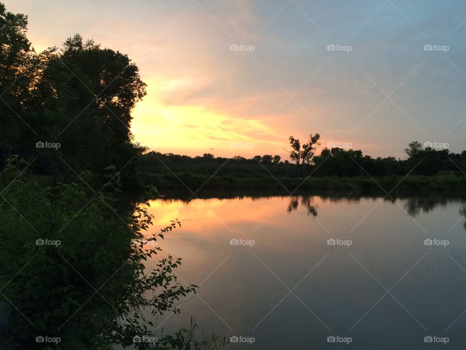 Sunsetting over the lake 