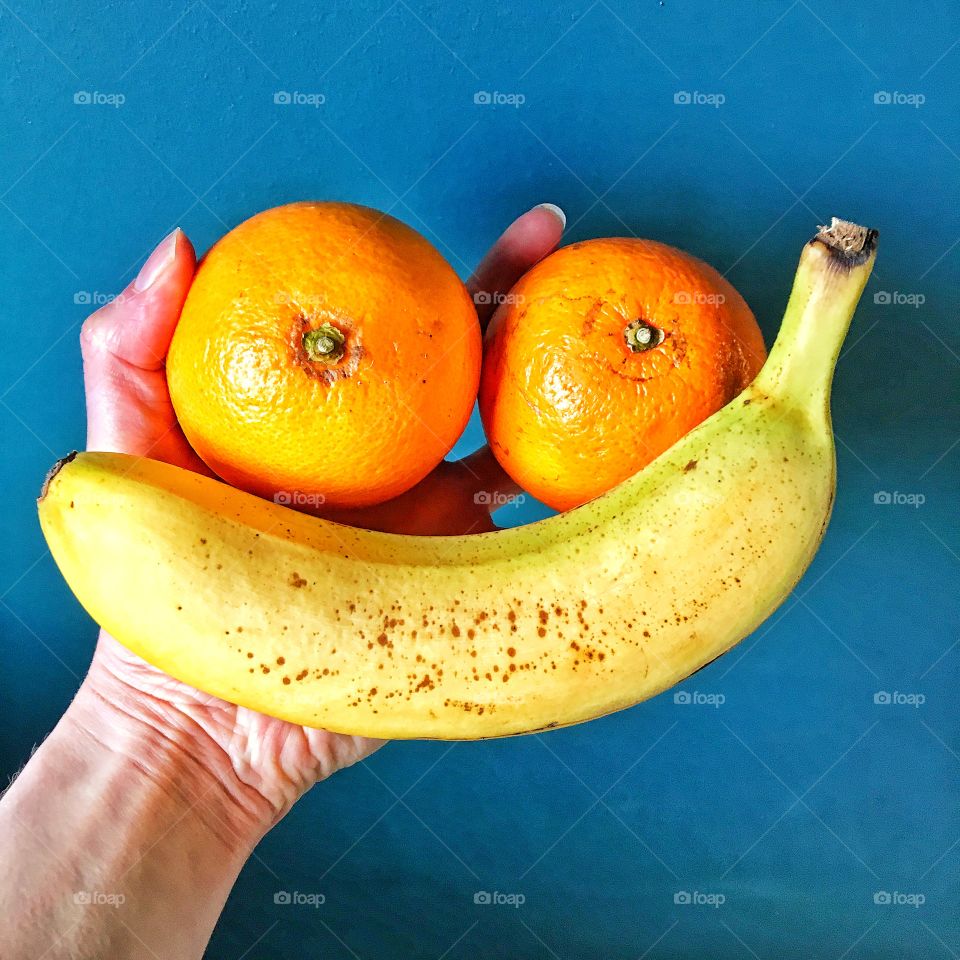 Fruit as a smiley face 
