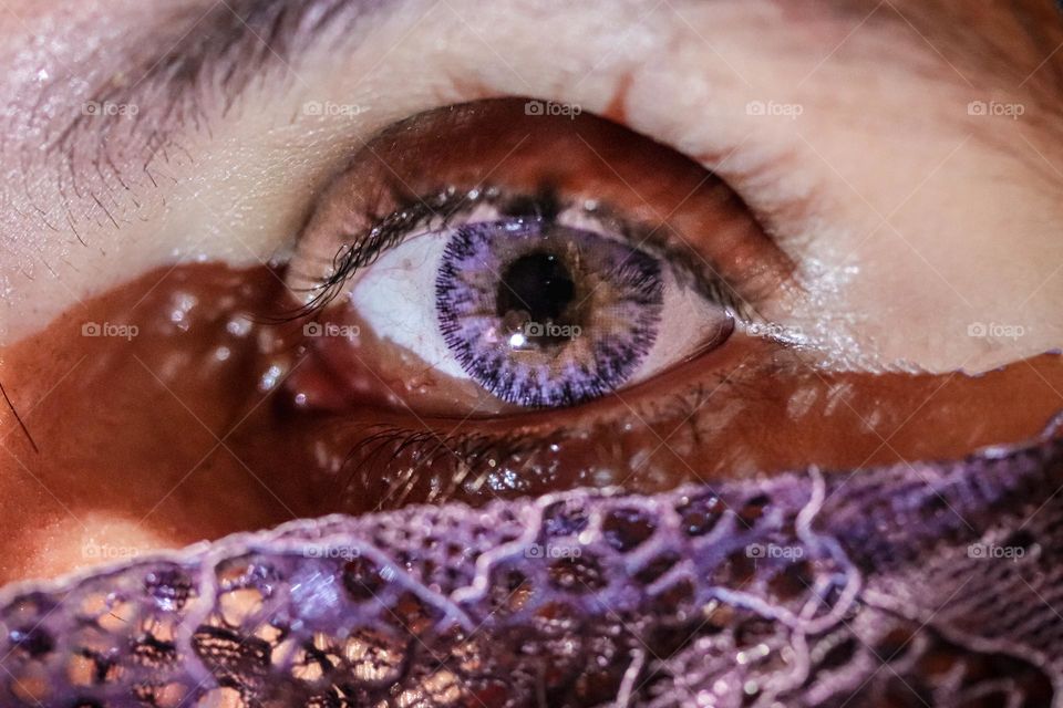 Purpule eye