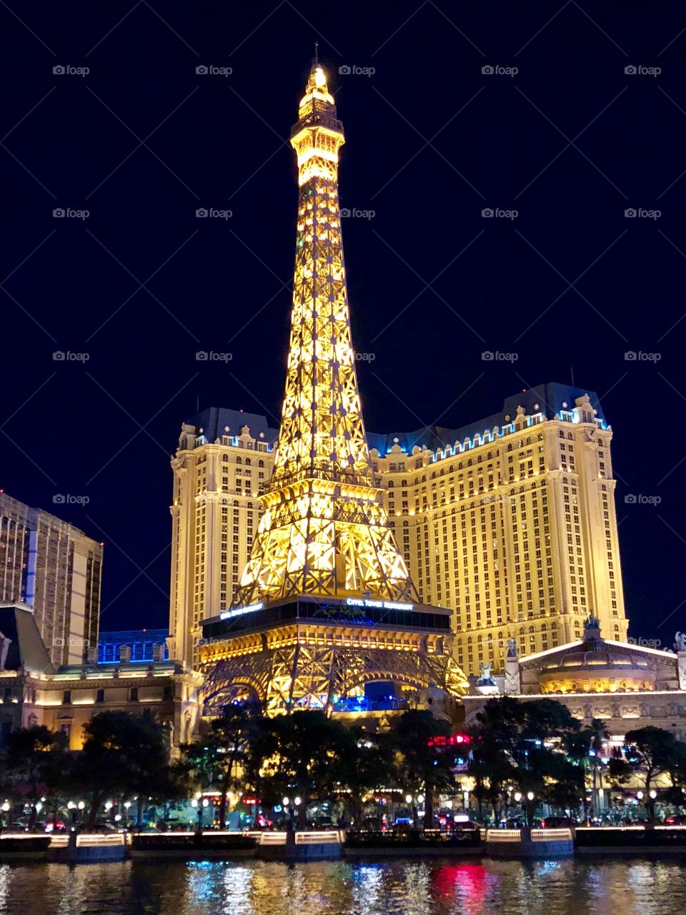 Eiffel Tower, Paris, Vegas