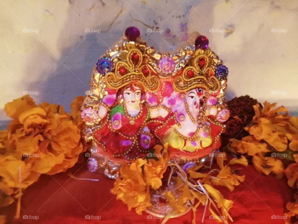 Lord Ganesha & Godess Lakshami