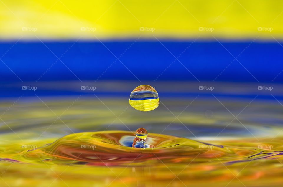 Complementary contrast