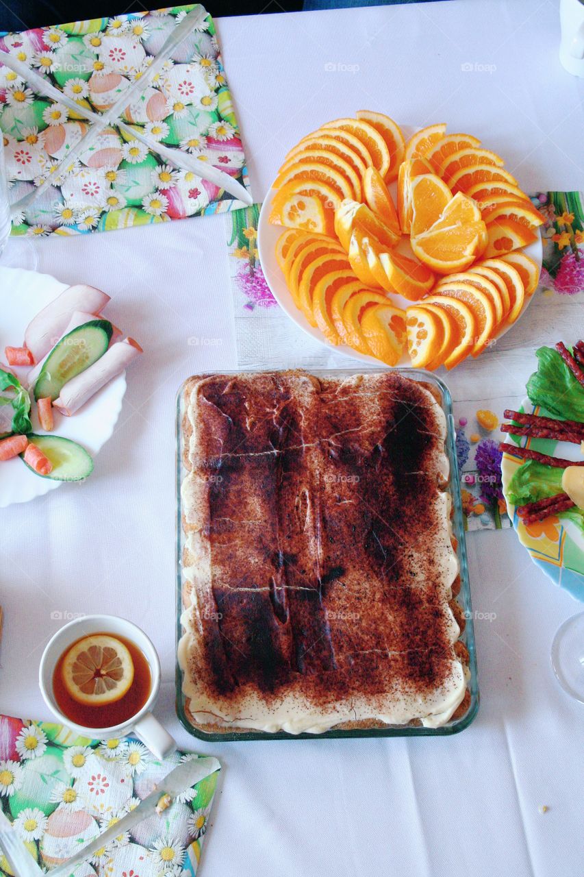 All what's the best for Easter - oranges, tea and tiramisu! They make a perfect sour-bitter-sweet combination!