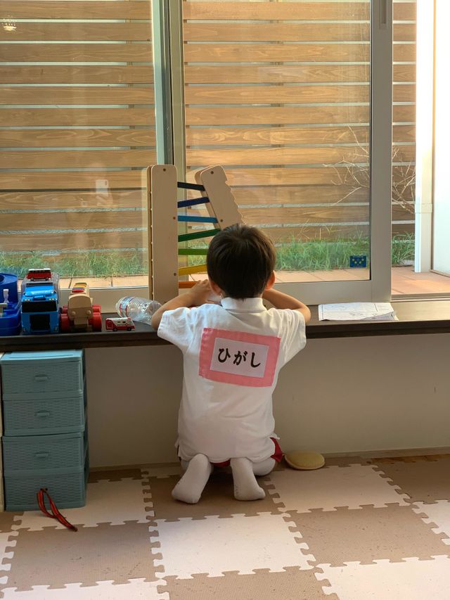 Playing along with toys 
