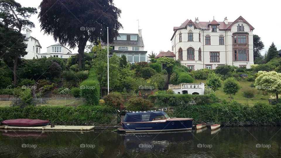Riverside living/ /Beautiful houses and boats