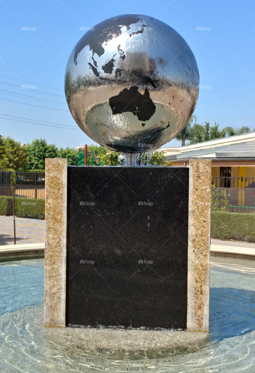 World Globe 🌎 Water Fountain