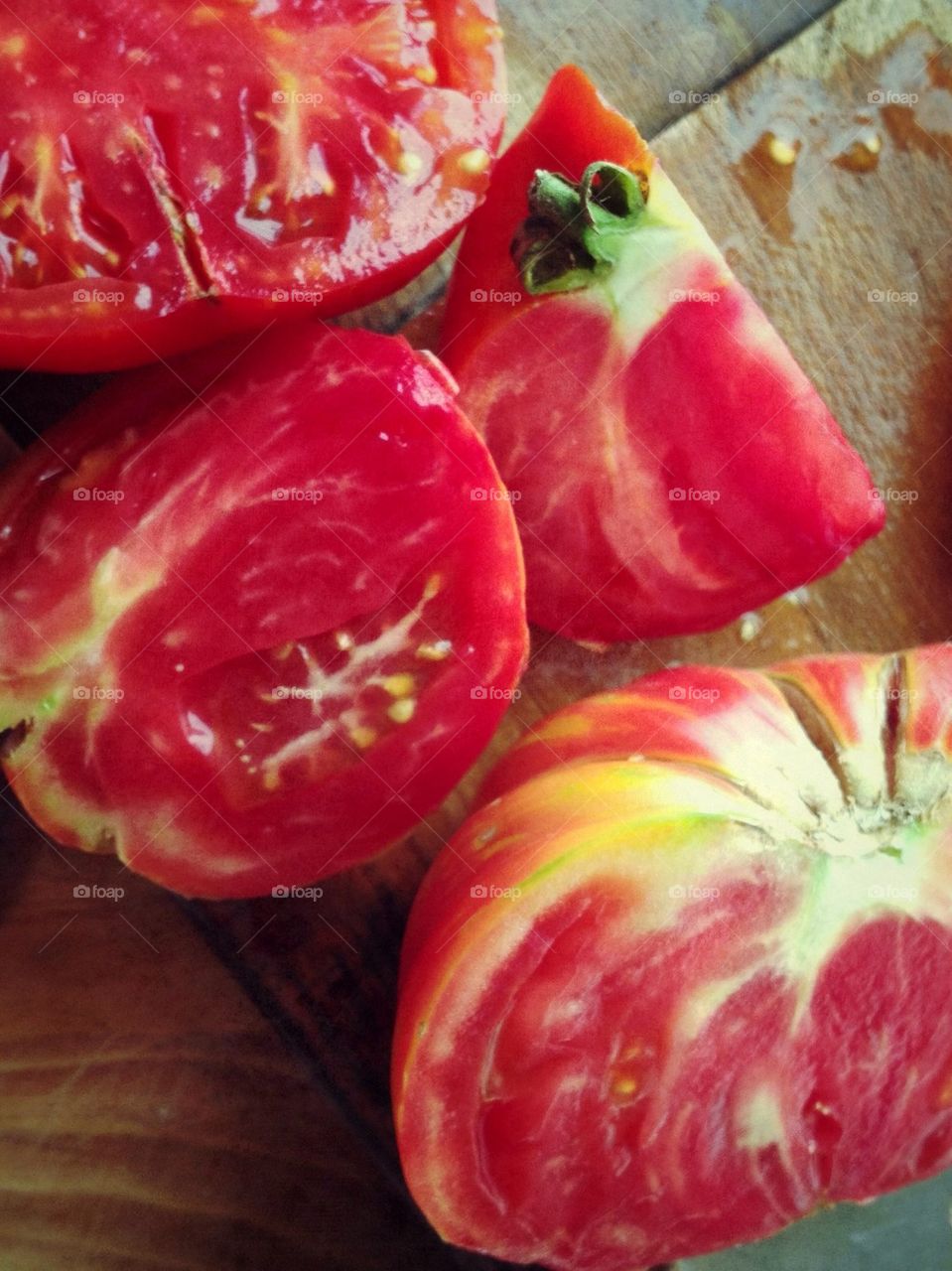 Preparing tomatoes