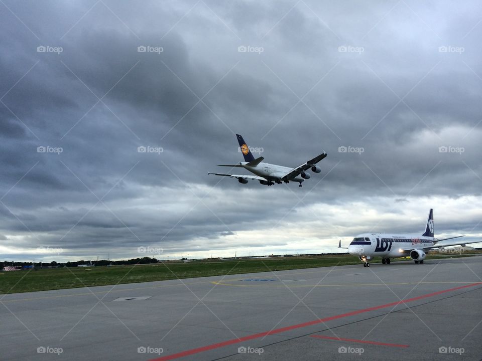 Lufthansa landing