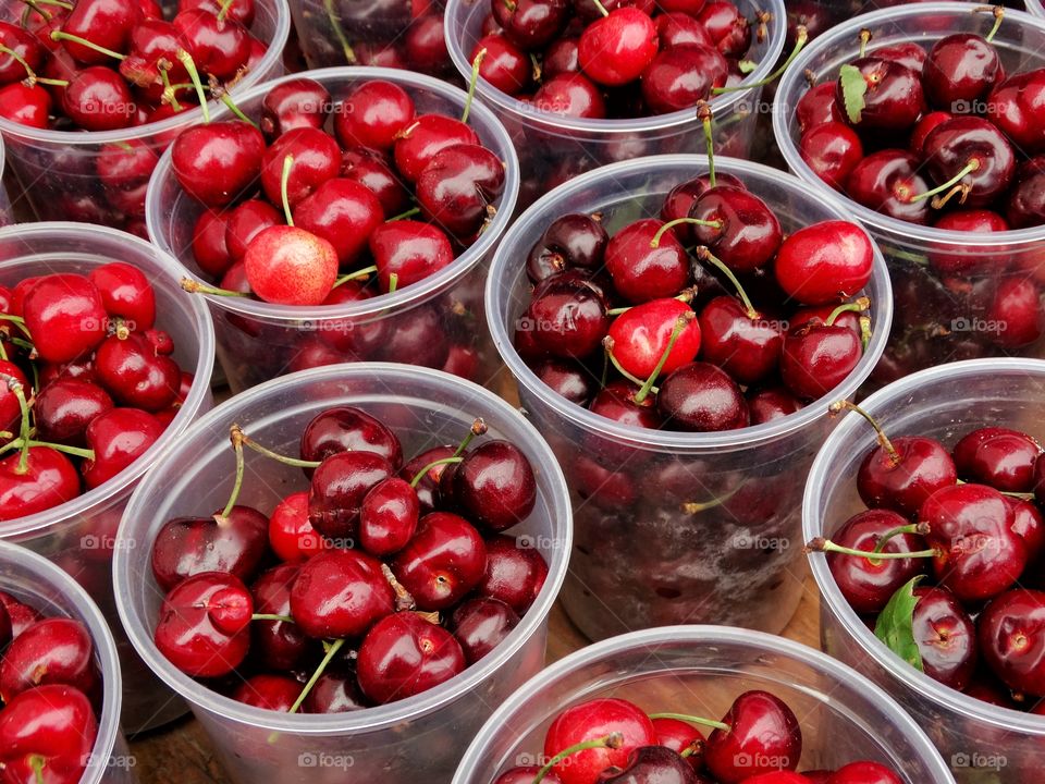 Fresh Cherries
