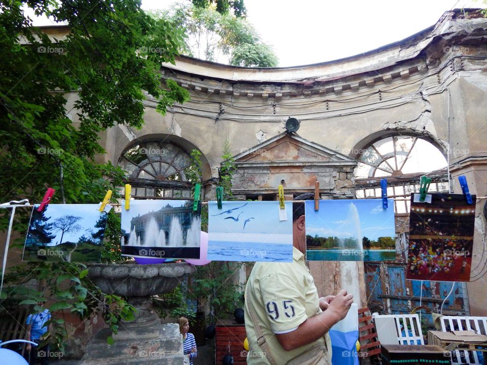 photo exhibition in old town 