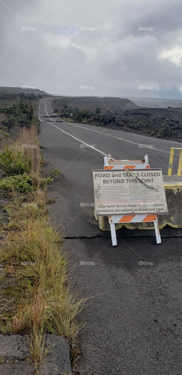 Hawaii broken road