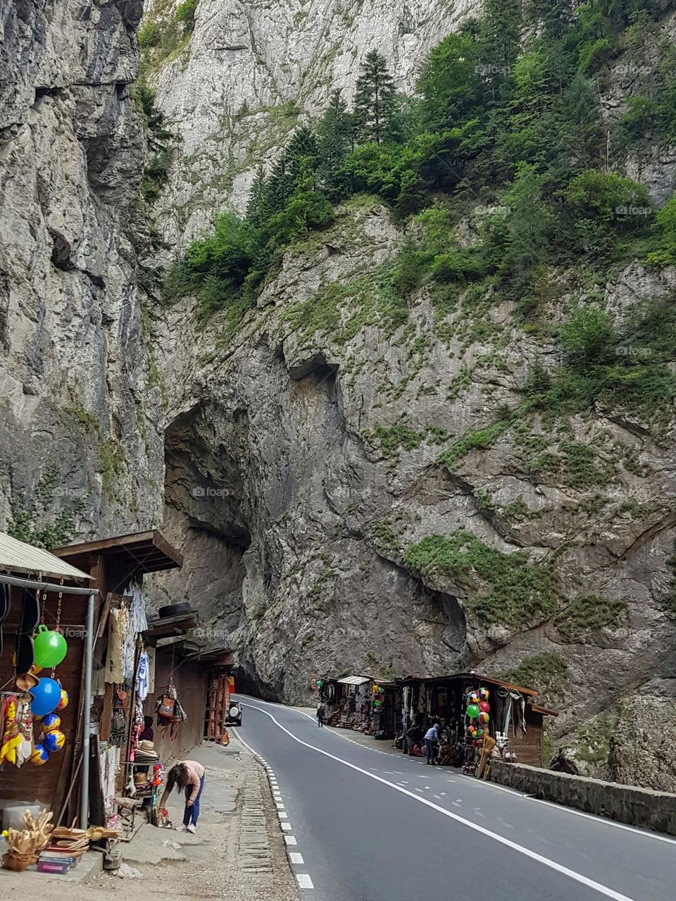 road in the Bicaz mountains