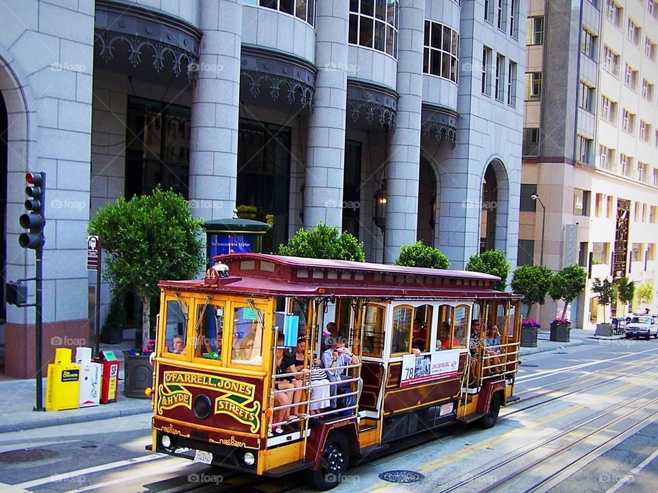 San Francisco trolley, California, hills, sightseeing 