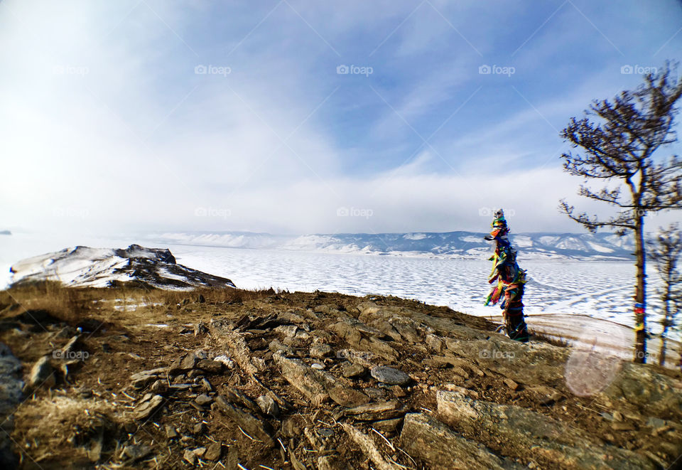 Nice approach with perspective and contrast color. Worth to claiming up here. Well...give me a second to breath.