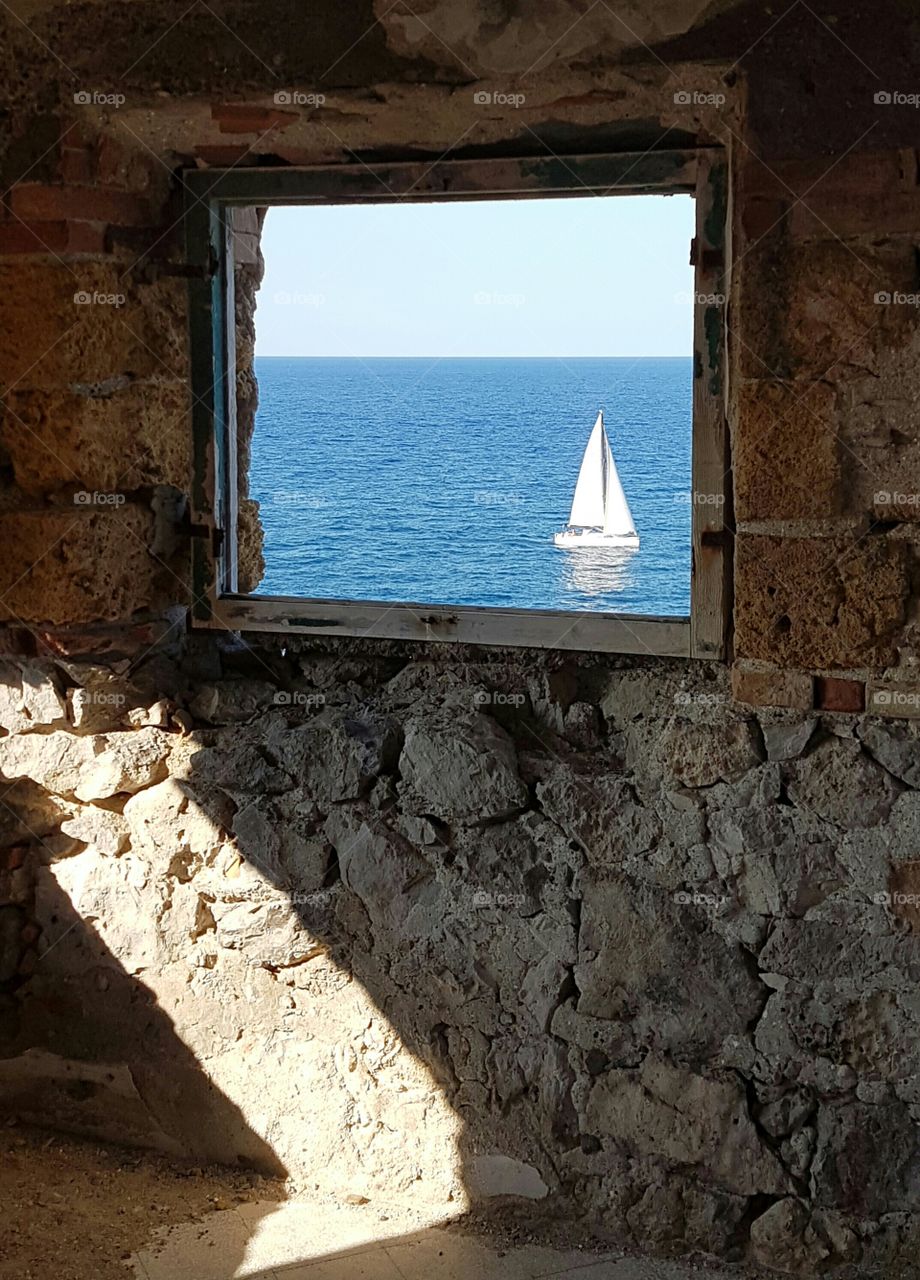 A window on the sea of ​​Sicily. Natural painting