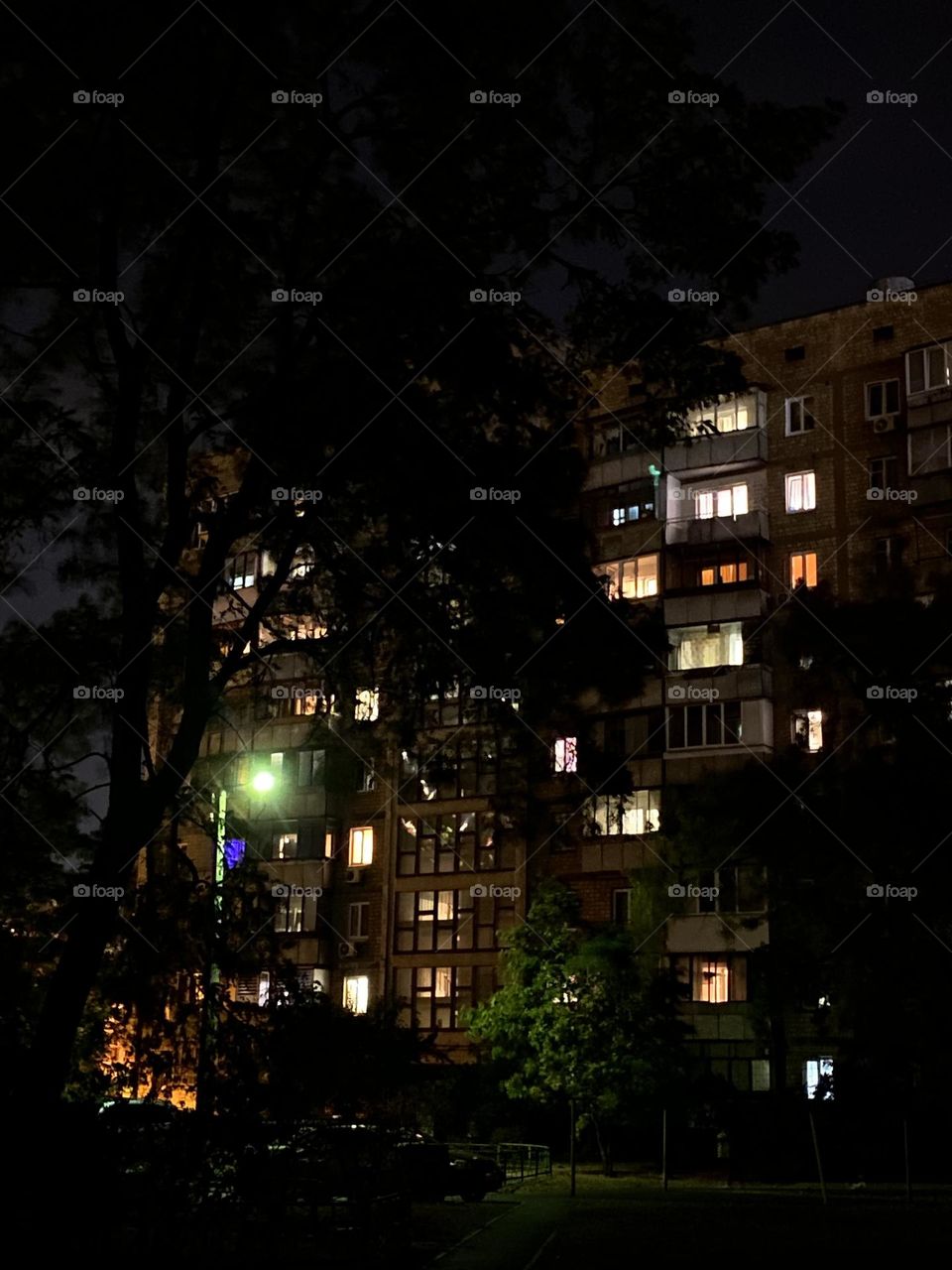 evening photos of windows in the city of Kyiv