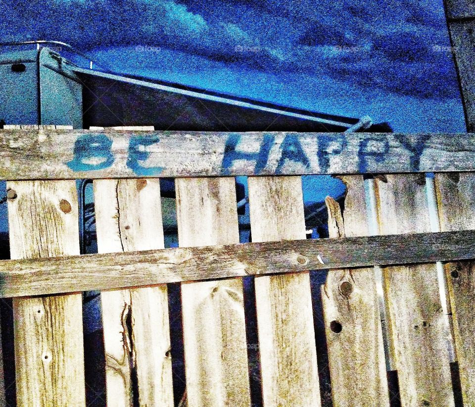 Words of wisdom on a fence
