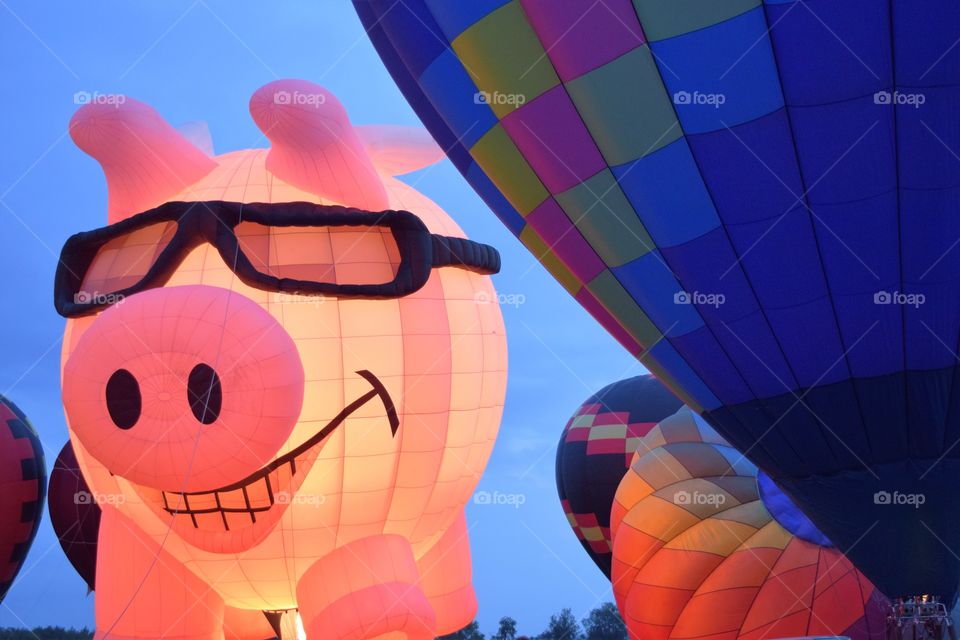 Pig Hot air balloon
