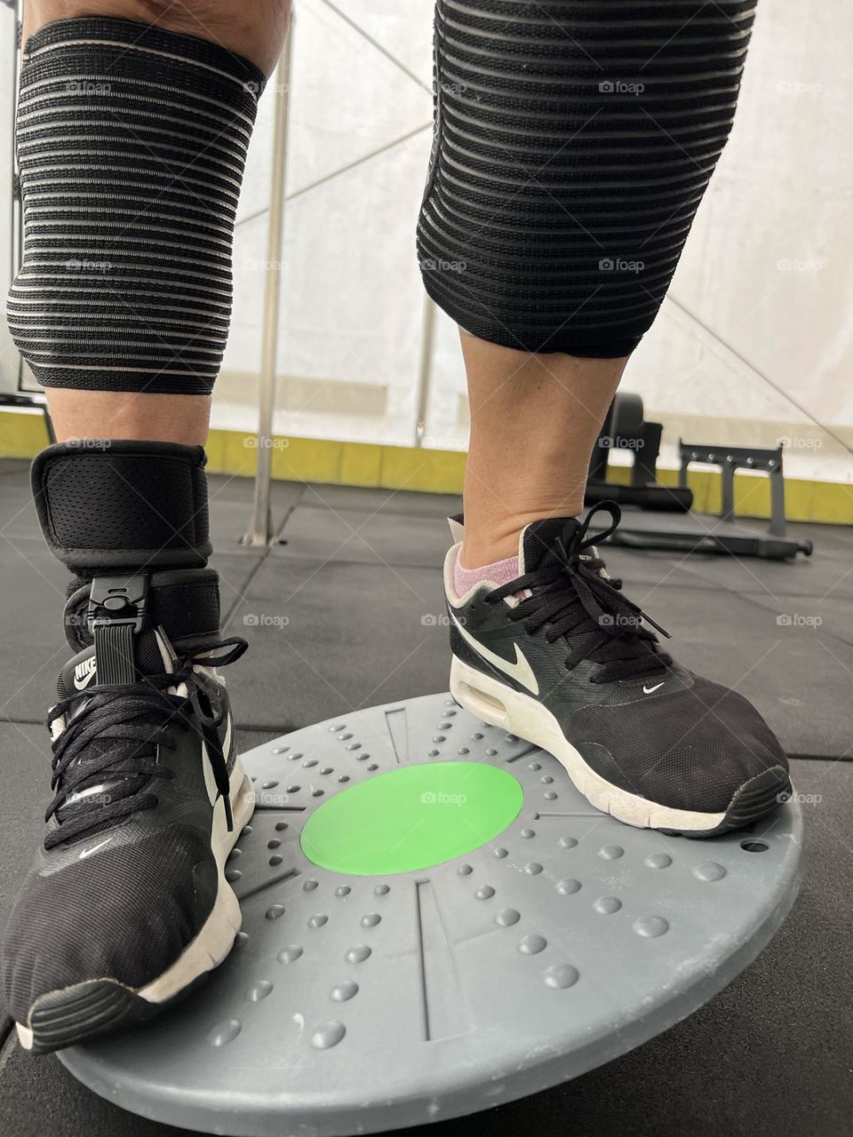 Balance in the circle fitness platform 