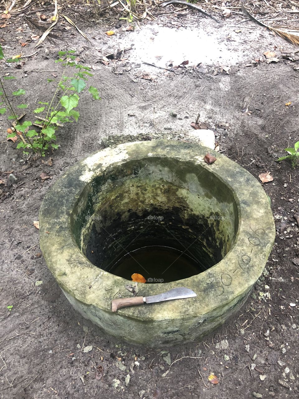 An old well found in uninhabited island of Lhaviyani. Maaco was used by local in the area.  