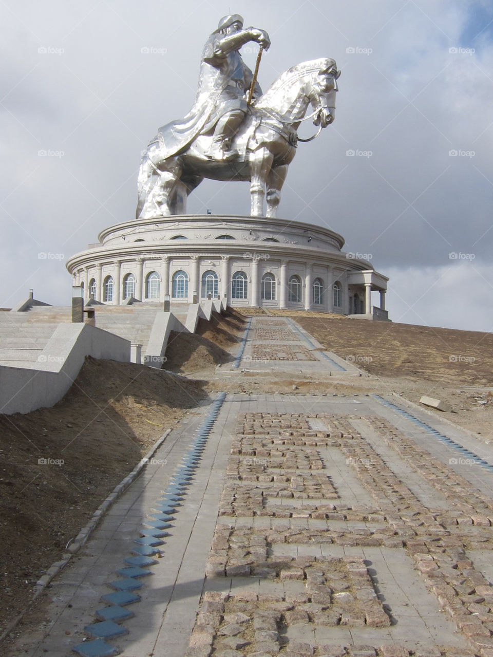 statue park silver horse by thepapierdollies