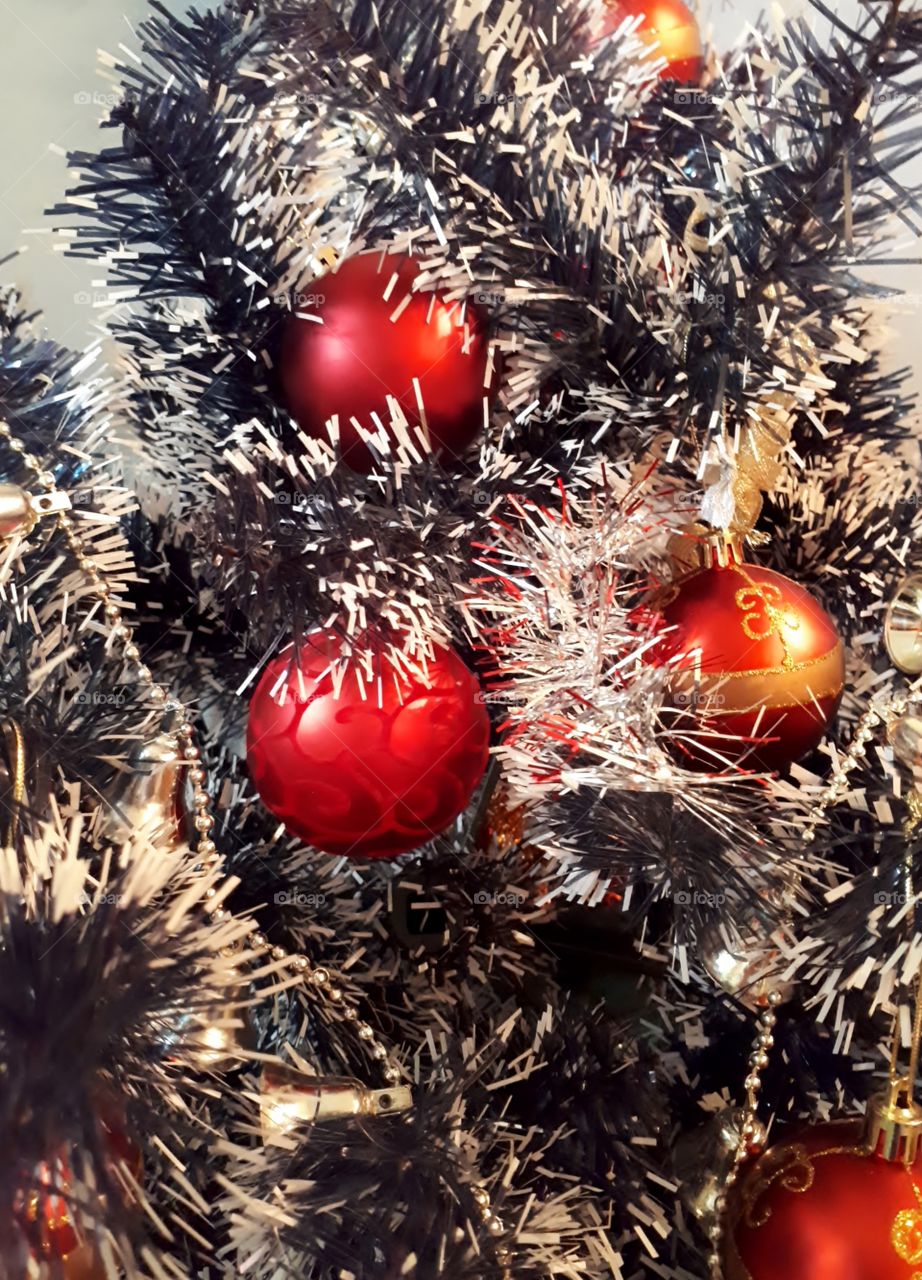 New Year's toys_shares