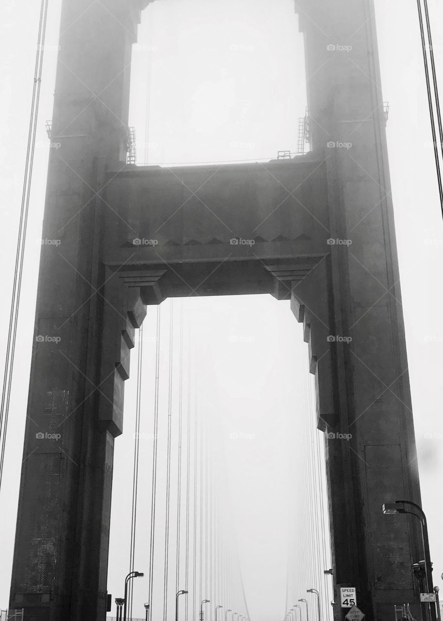 Golden Gate Bridge 