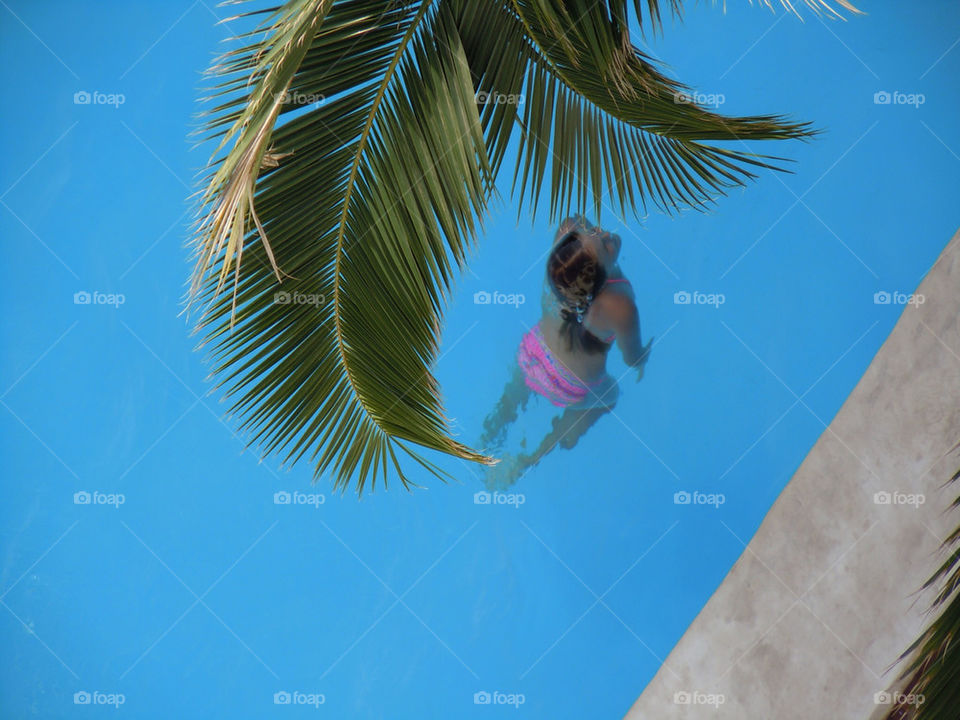 palm pool diving mallorca by pellek