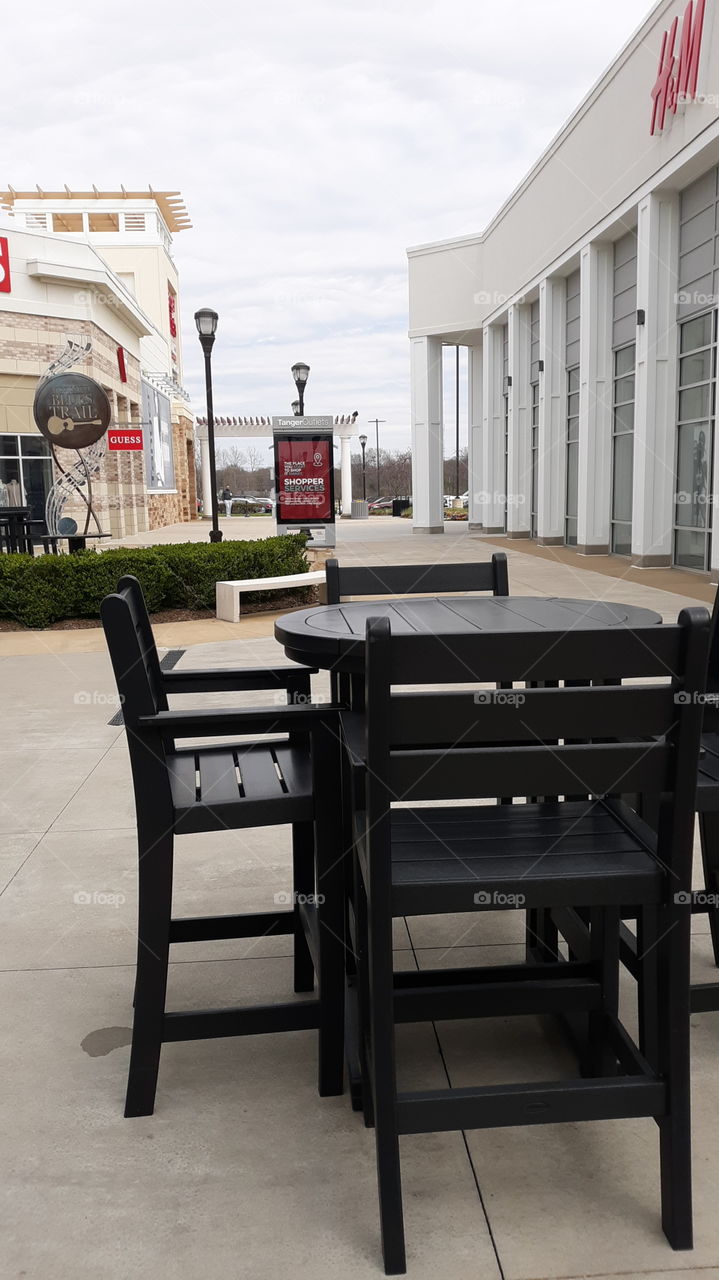 Table and Chair at Shopping Mall