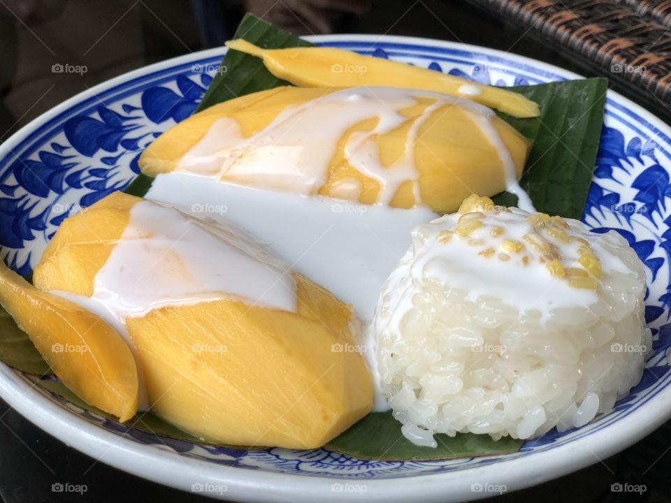 Thai Mango Desert 