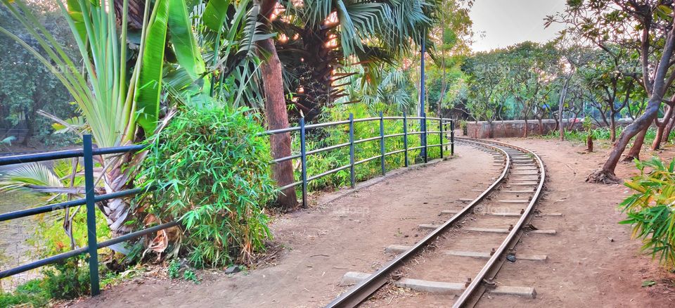 sneh botanical garden, surat