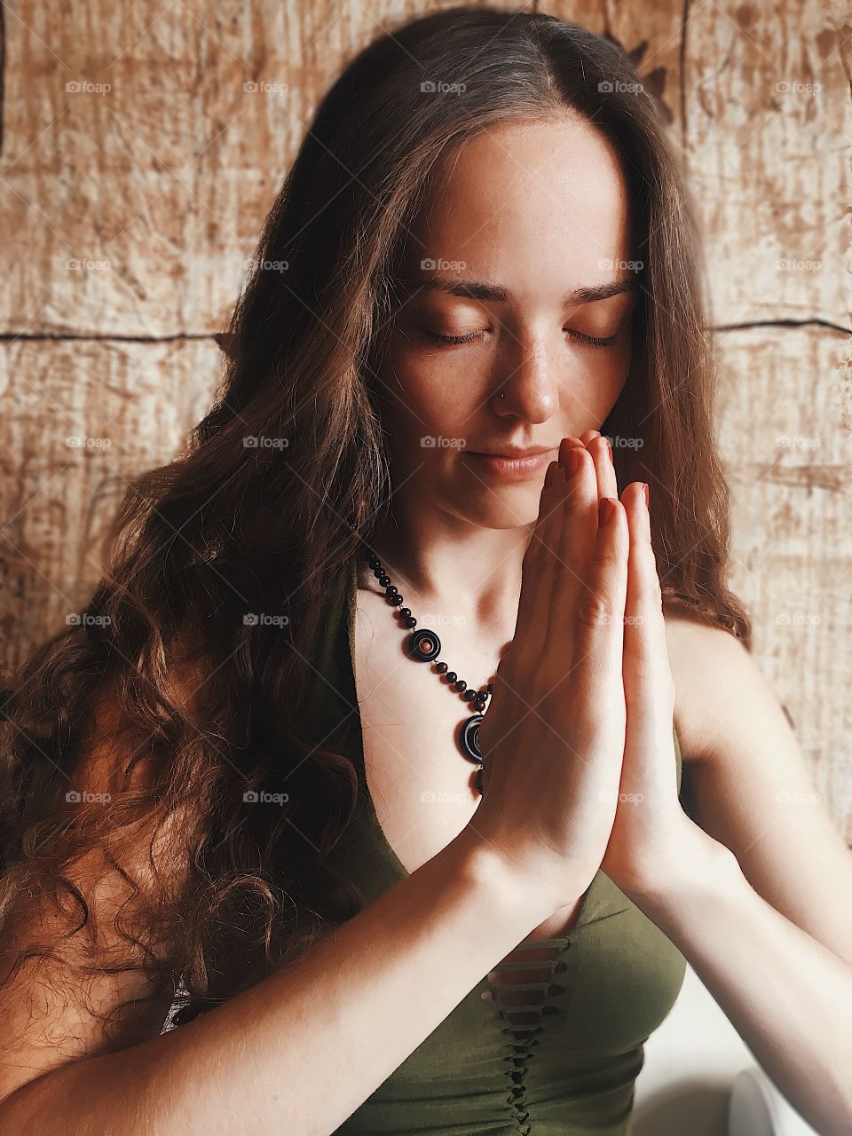 Girl pray