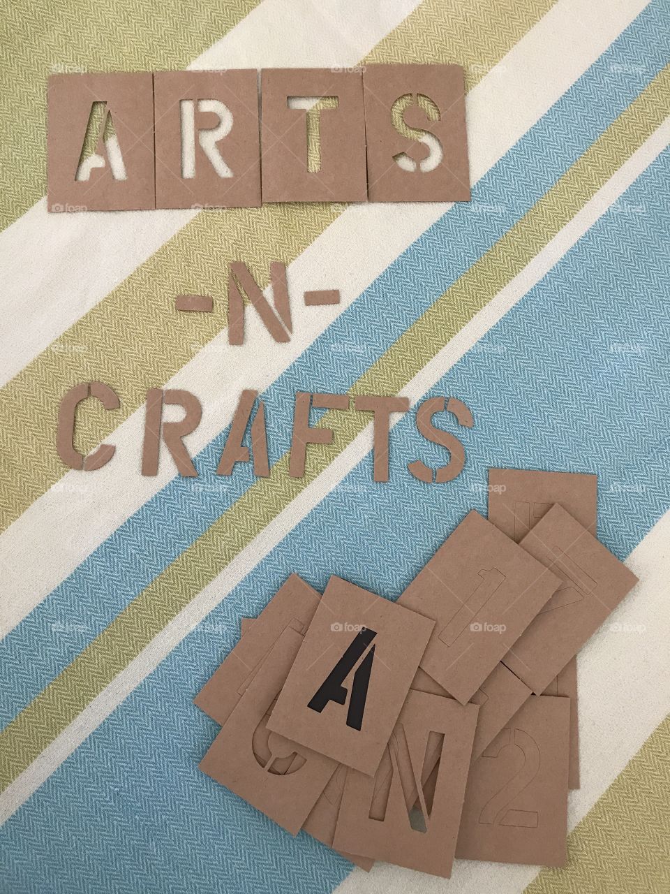 Arts and crafts supply 