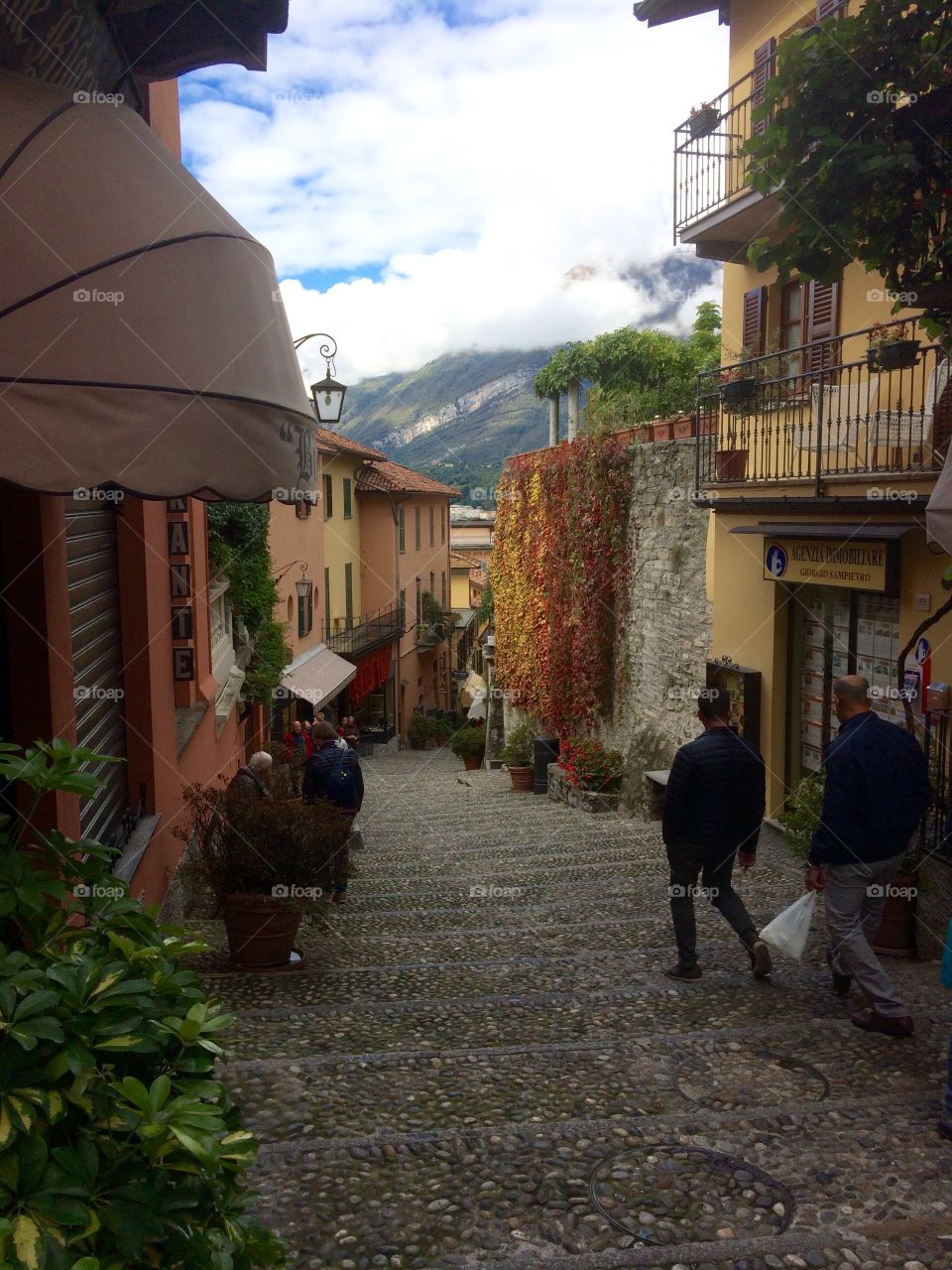 Stroll through Bellagio