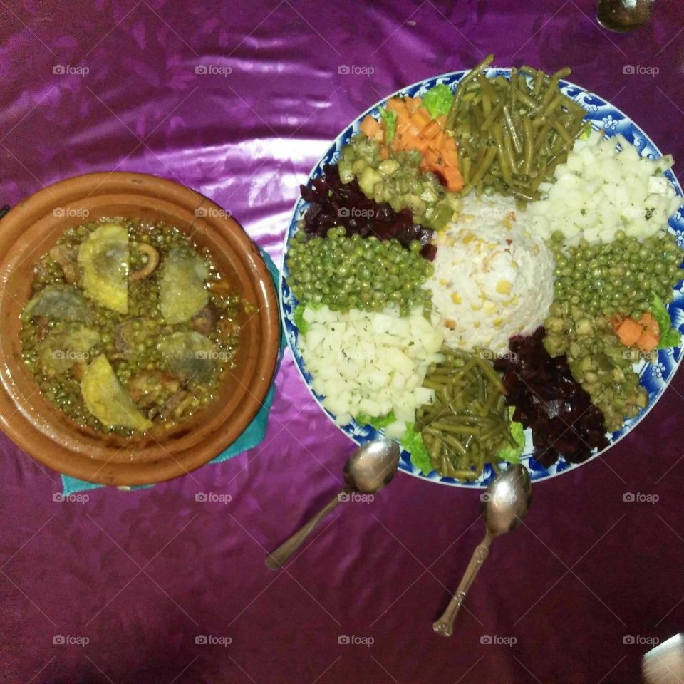 Moroccan Tajine and various salad.