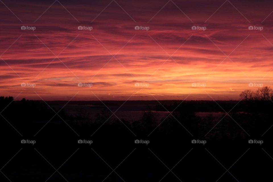 Awesome spectacle in the sky at sunset