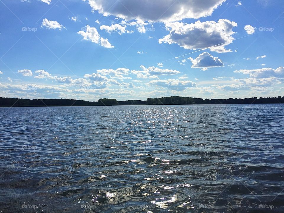 Sun reflection on the lake