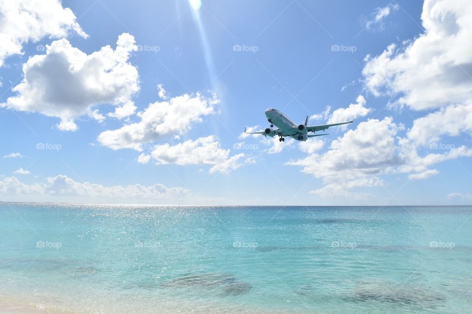 Airplane landing Sunset Beach St Maarten