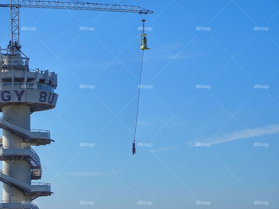 Bungy jump