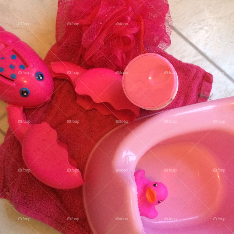 Day to day items at bath time. Colours, shades and toys 
