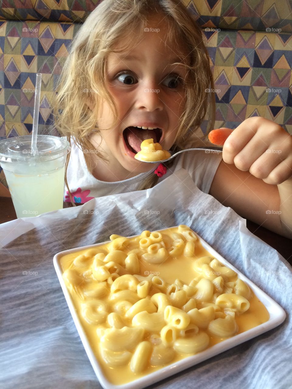 Hangry for some Mac n’ cheese 