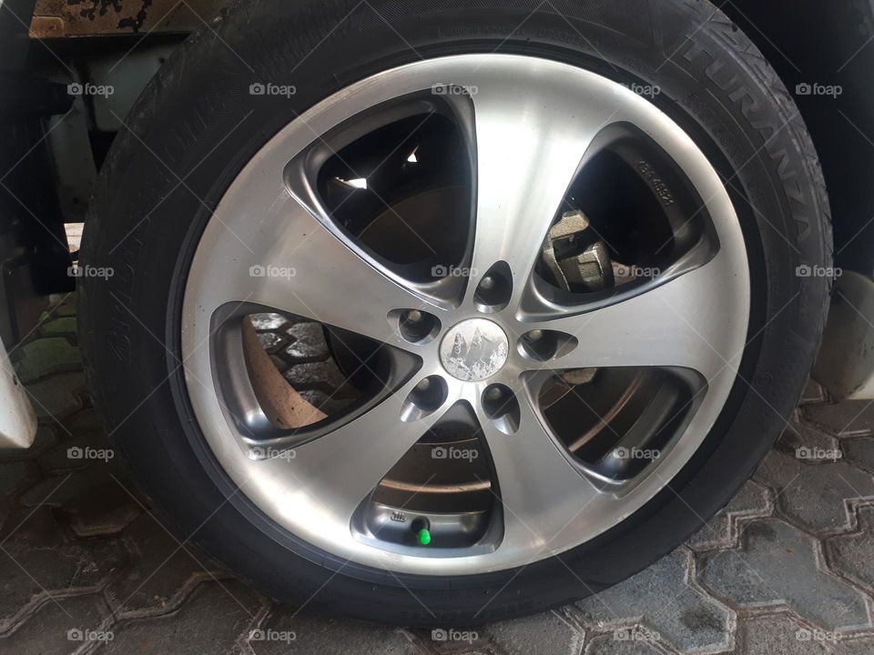 that are unique and eye-catching