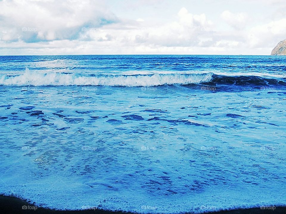 Waves at Summer Bay