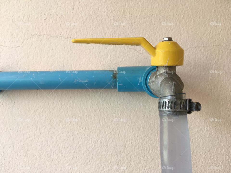 Yellow faucet 