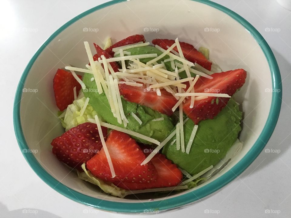 Salad with Strawberries 