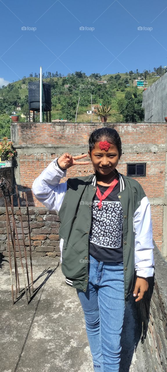 @anjuonfire🤩🤩♥️ seeing my close people smiling makes me smile😊♥️ #herpozz🤩🤩👌👌😚🔥@meashishshrestha #Nepal🇳🇵♥️♥️ checkitout #rateitout♥️😊😊