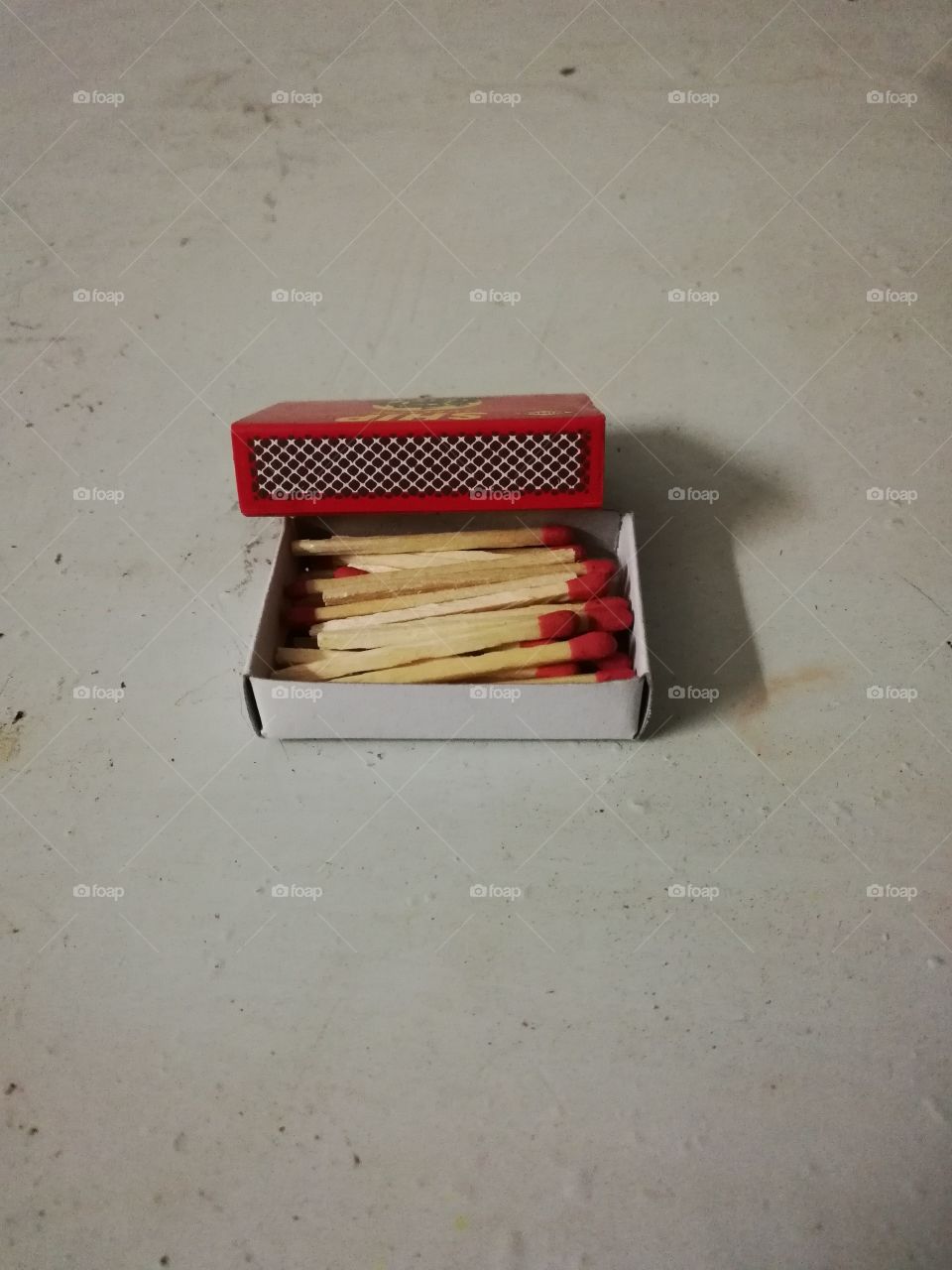 Matches matchsticks closeup red tip
