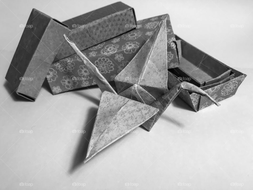 Teaching myself a new hobby with the help of the internet. Origami! Here are some little boxes & my very first crane! All done in patterned paper which shows beautifully in this monochrome palette.